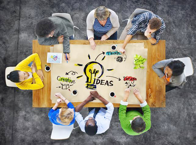 Why Sales and Marketing Should Never Share a Job Title